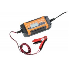 VILLAGER Punjač za akumulatore sa mikroprocesorom VCBM 4.0 VILLAGER Punjač za akumulatore sa mikroprocesorom VCBM 4.0